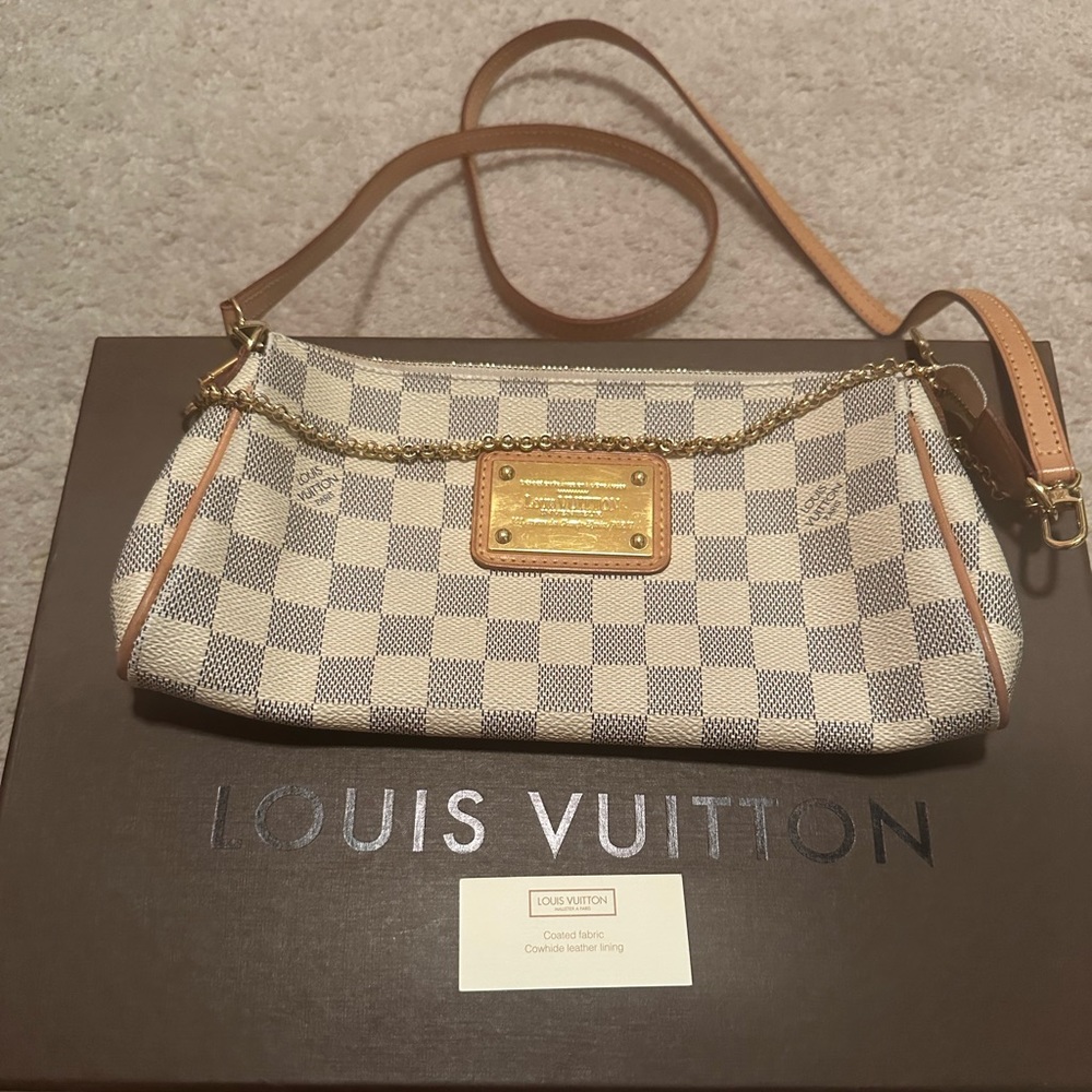 Louis Vuitton Damier Azur Pochette Eva 2way Crossbody in White, Women's